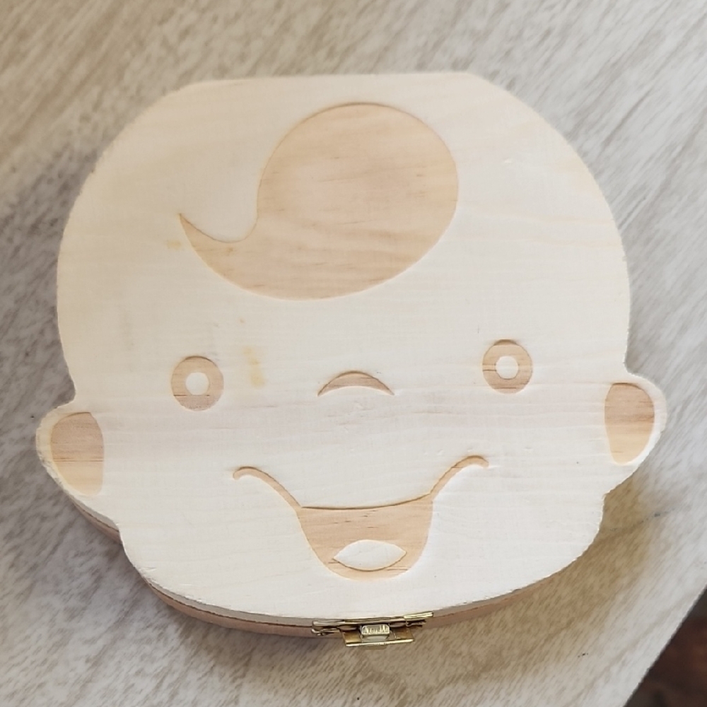 Wooden Baby Face Tooth Keepsake Box